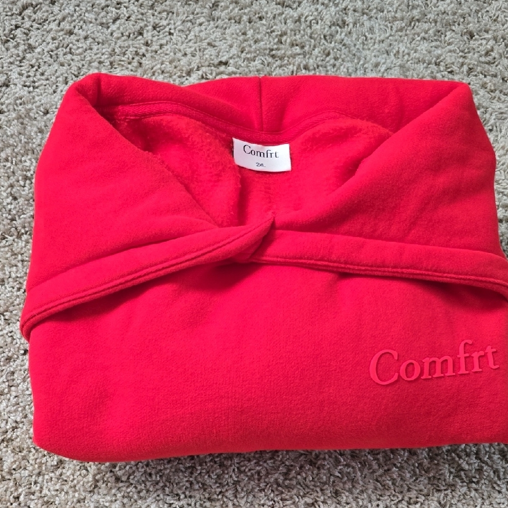 Comfort Red Women's Lounge Set - Picture 2 of 4